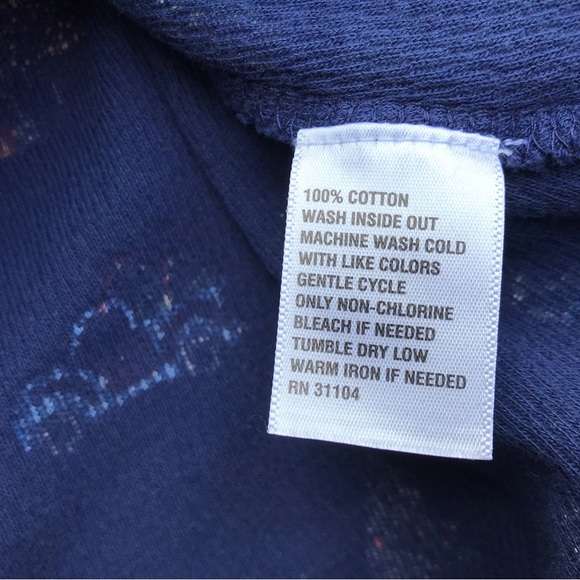 2/$10 NEW Ladies M TRUE CRAFT Blue Tree Farm Holiday Printed Waffle Thermal Top - Picture 5 of 7